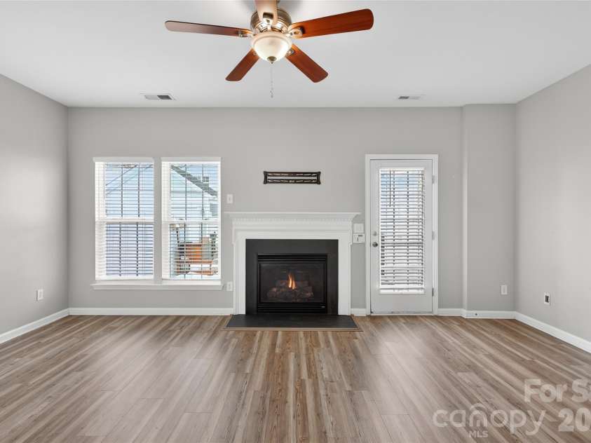 12811 Bullock Greenway Boulevard, Charlotte, NC 28277.  MLS# CAR4336127, YatesRealty ID 4855. 