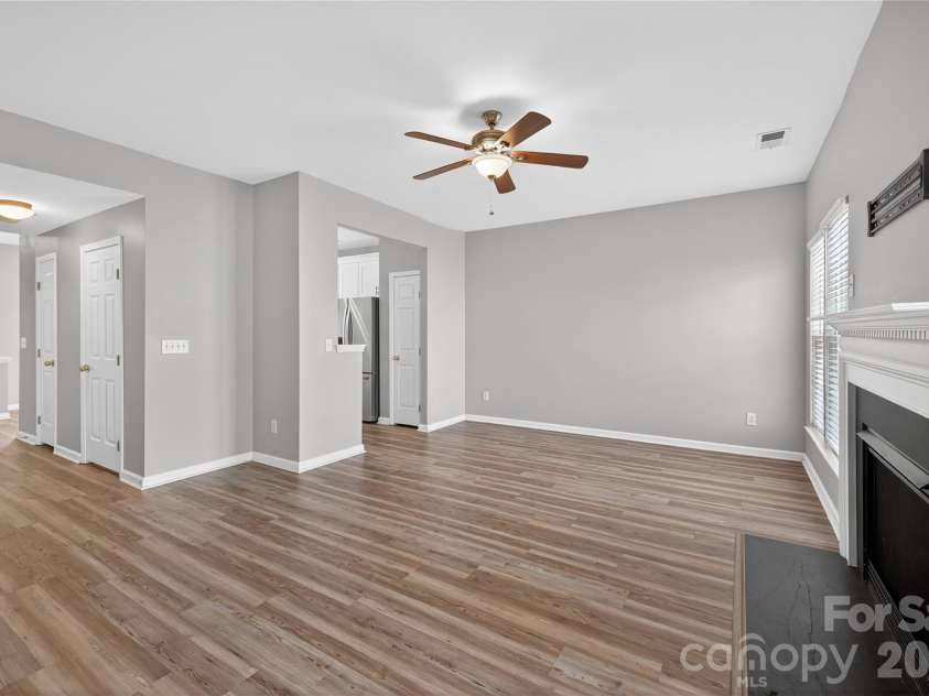 12811 Bullock Greenway Boulevard, Charlotte, NC 28277.  MLS# CAR4336127, YatesRealty ID 4855. 