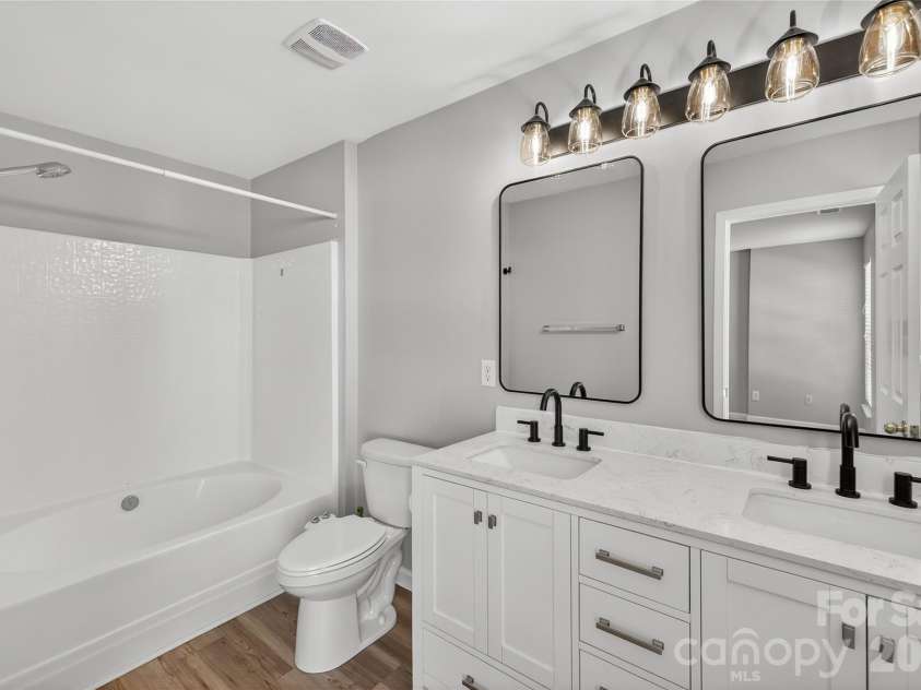 12811 Bullock Greenway Boulevard, Charlotte, NC 28277.  MLS# CAR4336127, YatesRealty ID 4855. 