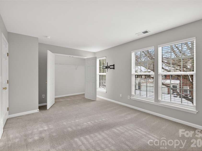 12811 Bullock Greenway Boulevard, Charlotte, NC 28277.  MLS# CAR4336127, YatesRealty ID 4855. 