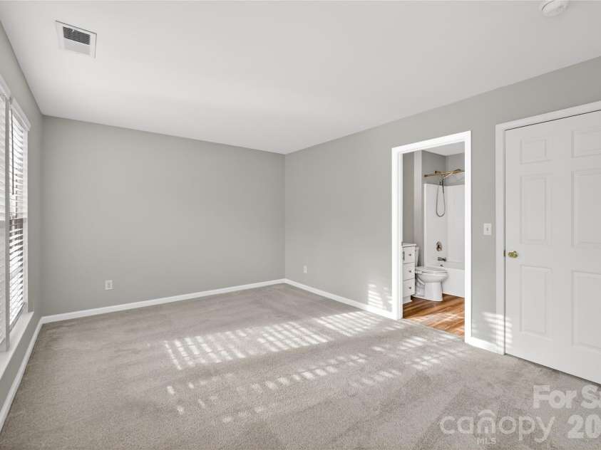 12811 Bullock Greenway Boulevard, Charlotte, NC 28277.  MLS# CAR4336127, YatesRealty ID 4855. 