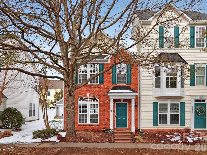 12811 Bullock Greenway Boulevard, Charlotte, NC 28277.  MLS# CAR4336127, YatesRealty ID 4855. 