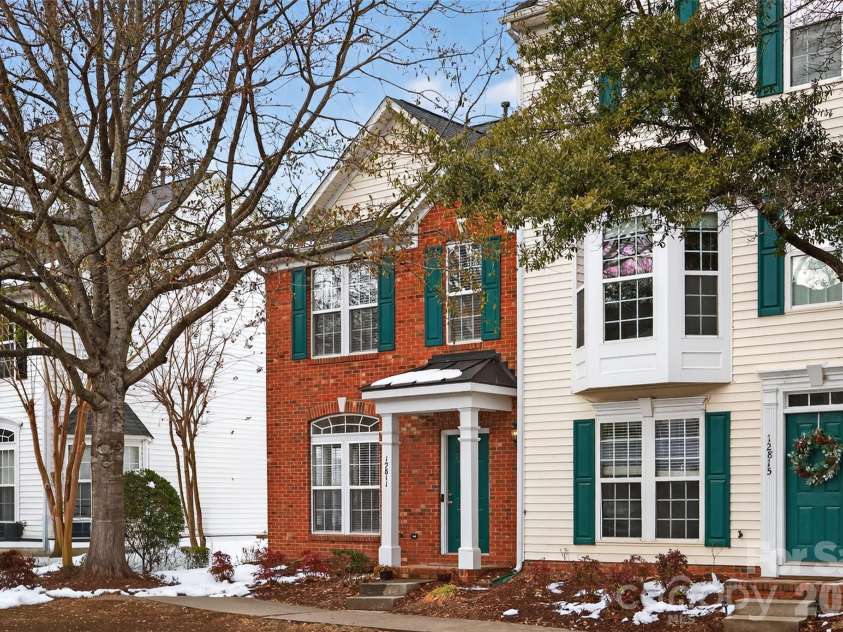 12811 Bullock Greenway Boulevard, Charlotte, NC 28277.  MLS# CAR4336127, YatesRealty ID 4855. 