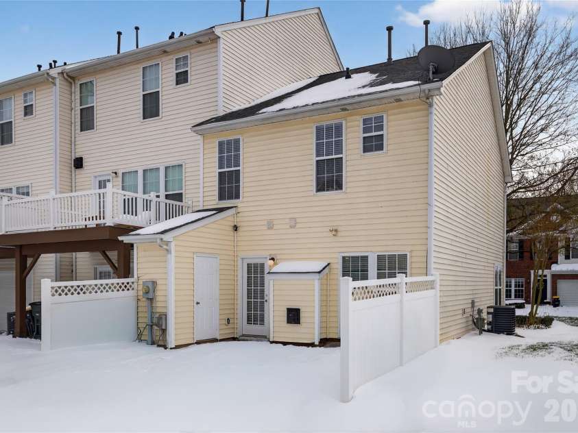12811 Bullock Greenway Boulevard, Charlotte, NC 28277.  MLS# CAR4336127, YatesRealty ID 4855. 