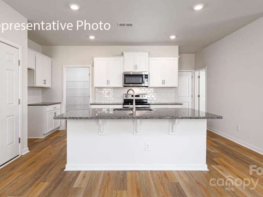 1229 Lavender Drive, Richburg, SC 29729.  MLS# CAR4322437, YatesRealty ID 48550. 