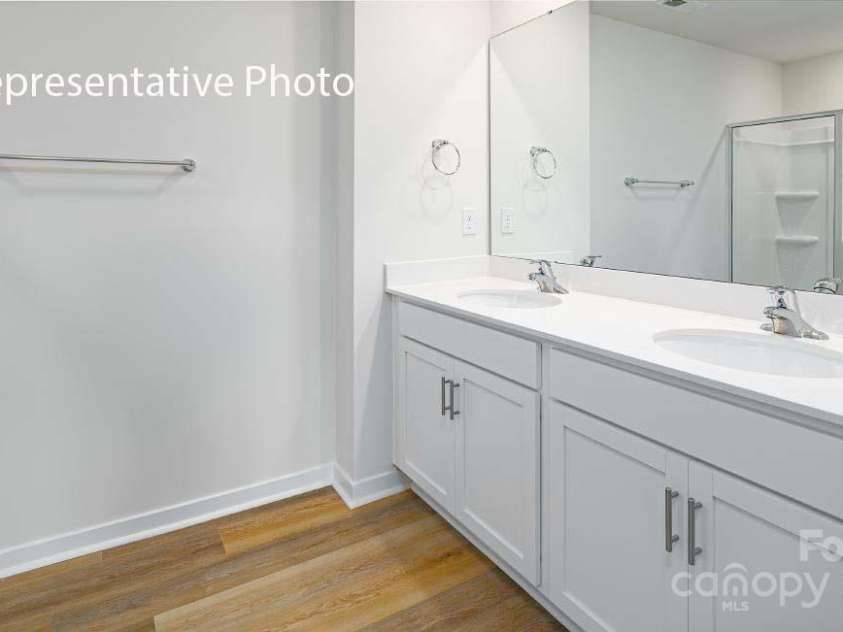 1229 Lavender Drive, Richburg, SC 29729.  MLS# CAR4322437, YatesRealty ID 48550. 