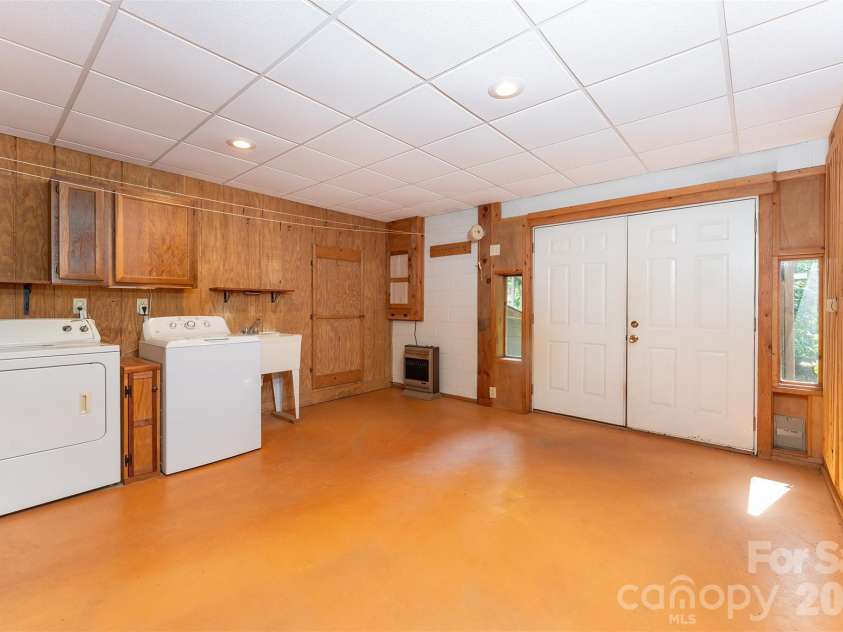 157 Spring Valley Drive, Union Mills, NC 28167.  MLS# CAR4420750, YatesRealty ID 48550. 