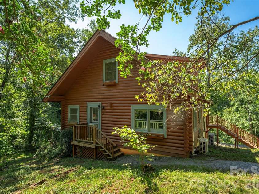 157 Spring Valley Drive, Union Mills, NC 28167.  MLS# CAR4420750, YatesRealty ID 48550. 