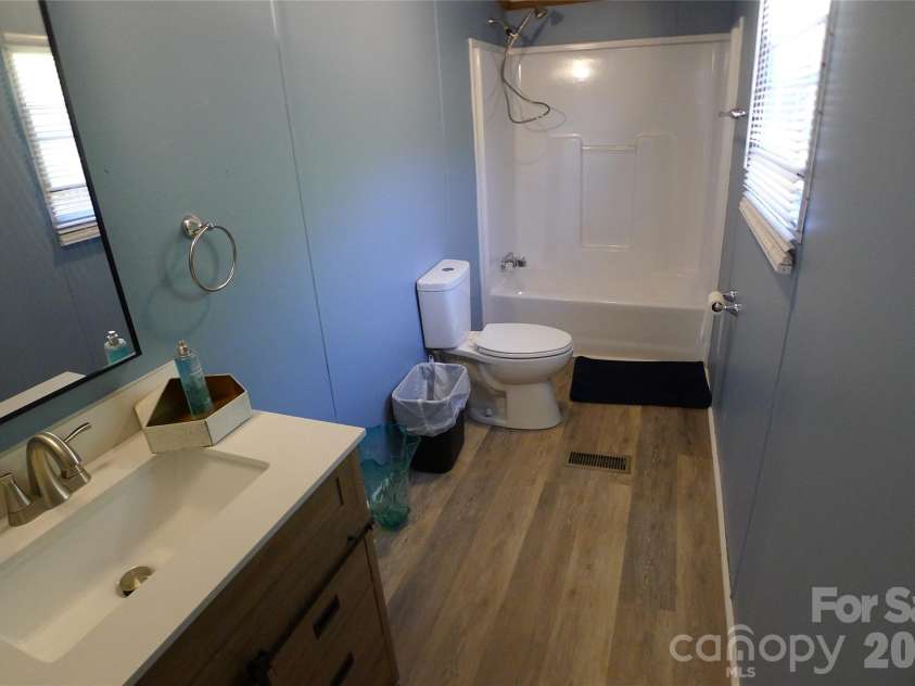 2005 Monico Lane, Yadkinville, NC 27055.  MLS# CAR4421238, YatesRealty ID 48551. 