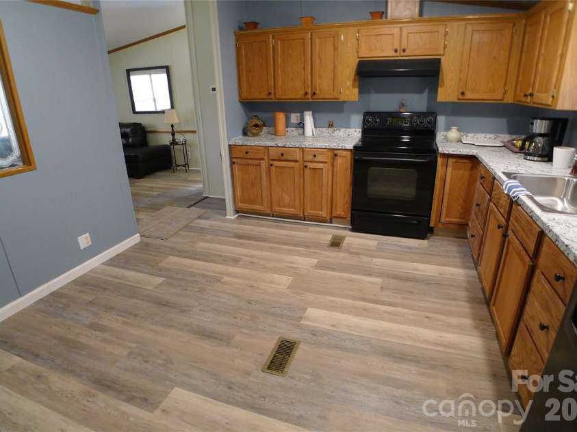 2005 Monico Lane, Yadkinville, NC 27055.  MLS# CAR4421238, YatesRealty ID 48551. 