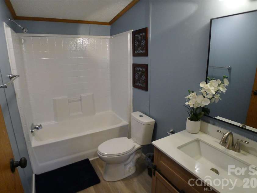 2005 Monico Lane, Yadkinville, NC 27055.  MLS# CAR4421238, YatesRealty ID 48551. 