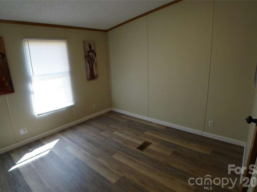 2005 Monico Lane, Yadkinville, NC 27055.  MLS# CAR4421238, YatesRealty ID 48551. 