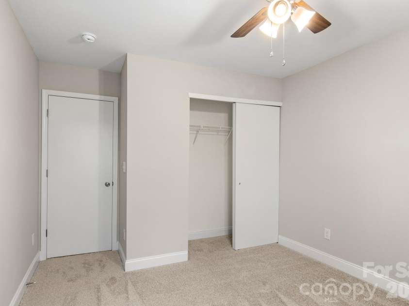 4243 Everest Drive, Gastonia, NC 28054.  MLS# CAR4418558, YatesRealty ID 48553. 