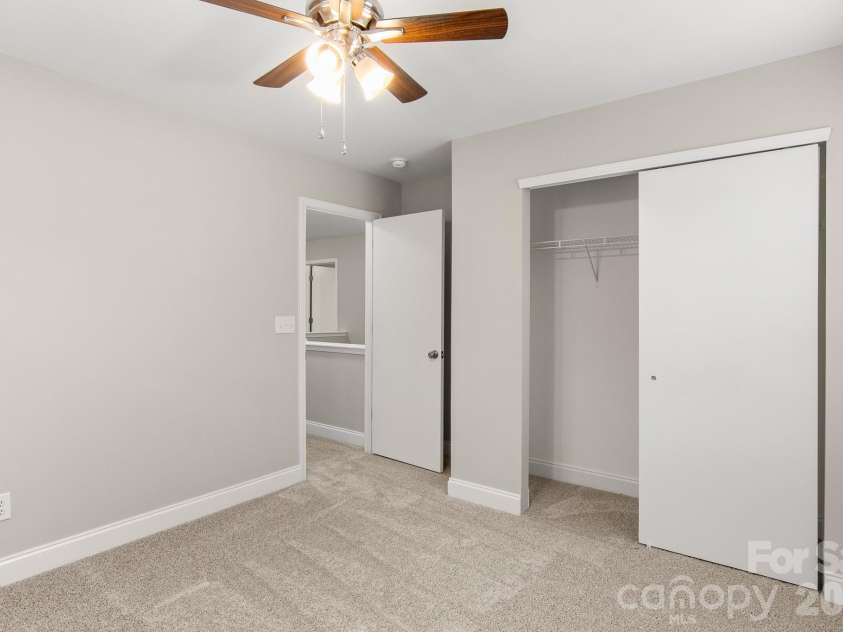 4243 Everest Drive, Gastonia, NC 28054.  MLS# CAR4418558, YatesRealty ID 48553. 