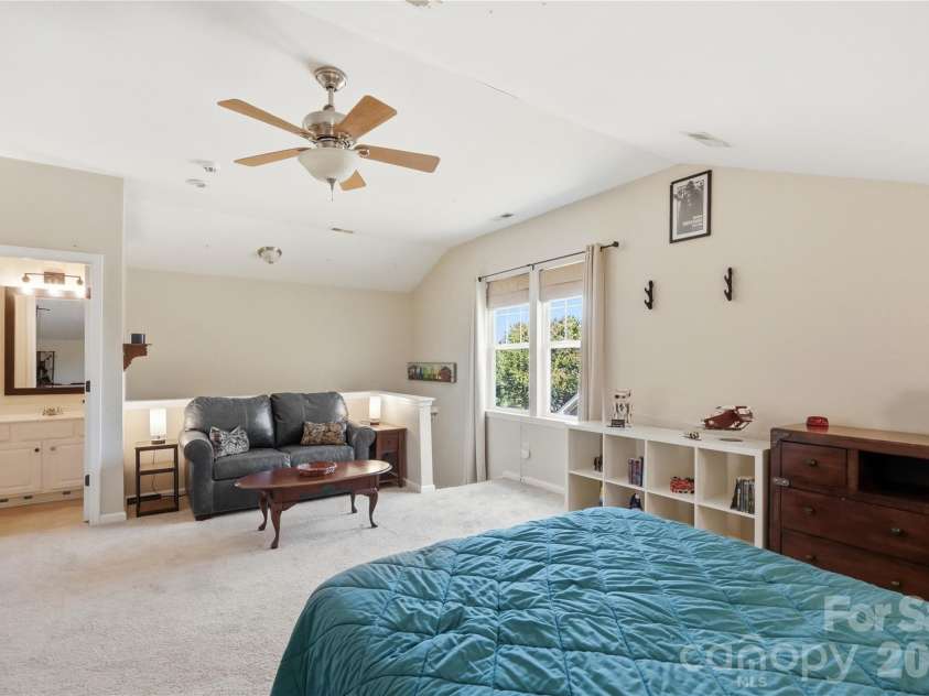 3559 Valiant Avenue, Concord, NC 28027.  MLS# CAR4421112, YatesRealty ID 48555. 