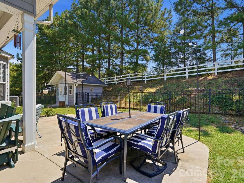 3559 Valiant Avenue, Concord, NC 28027.  MLS# CAR4421112, YatesRealty ID 48555. 