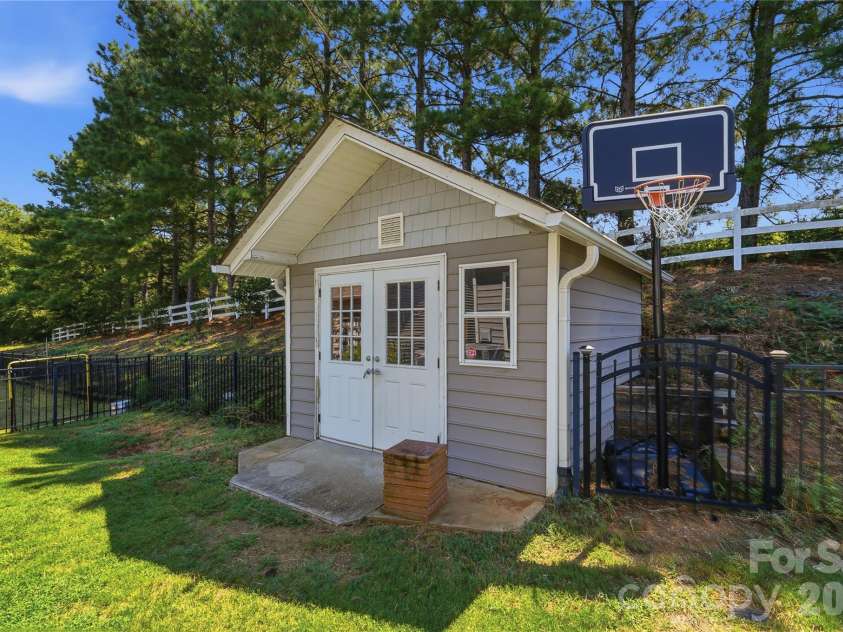 3559 Valiant Avenue, Concord, NC 28027.  MLS# CAR4421112, YatesRealty ID 48555. 