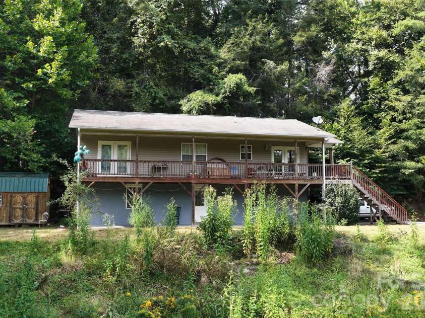 791 Mckinney Road, Burnsville, NC 28714.  MLS# CAR4418571, YatesRealty ID 48556. 