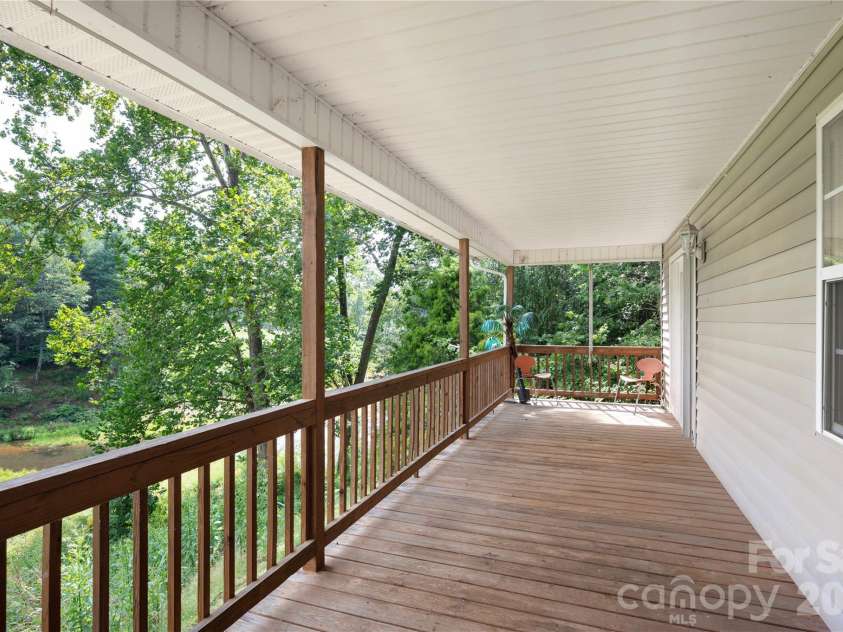 791 Mckinney Road, Burnsville, NC 28714.  MLS# CAR4418571, YatesRealty ID 48556. 