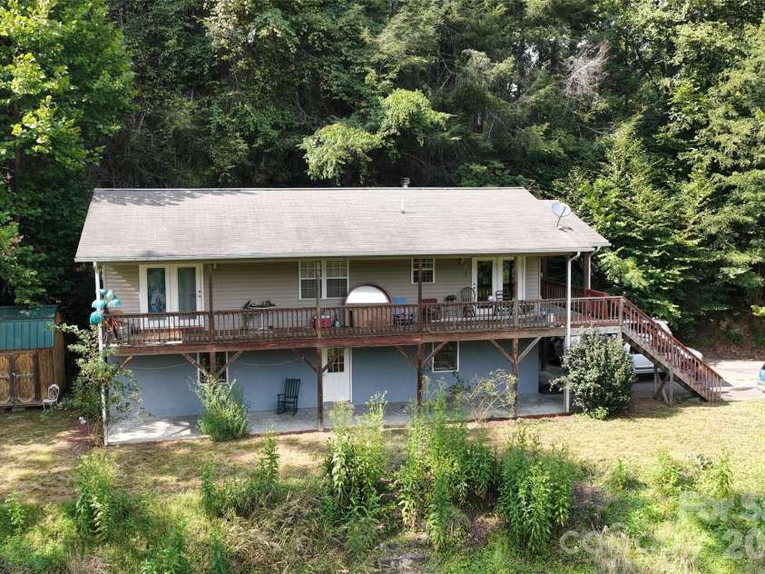 791 Mckinney Road, Burnsville, NC 28714.  MLS# CAR4418571, YatesRealty ID 48556. 