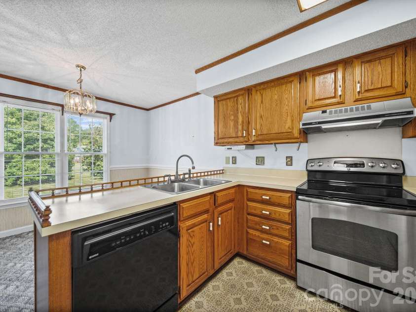 4207 Deerfield Drive, Monroe, NC 28112.  MLS# CAR4421140, YatesRealty ID 48557. 