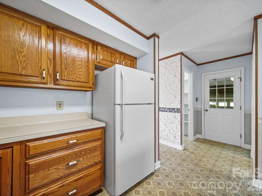 4207 Deerfield Drive, Monroe, NC 28112.  MLS# CAR4421140, YatesRealty ID 48557. 