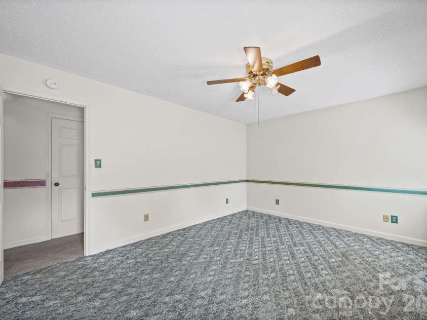 4207 Deerfield Drive, Monroe, NC 28112.  MLS# CAR4421140, YatesRealty ID 48557. 