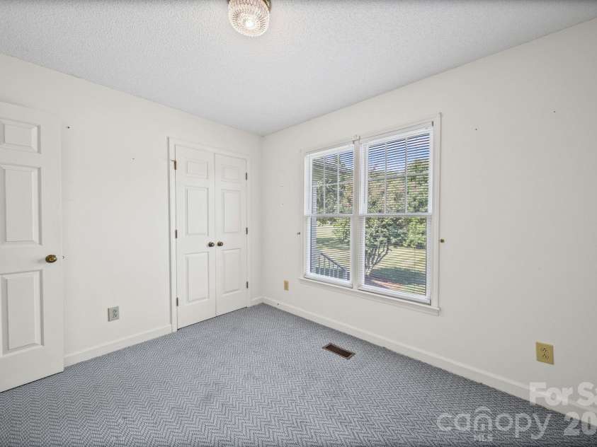 4207 Deerfield Drive, Monroe, NC 28112.  MLS# CAR4421140, YatesRealty ID 48557. 