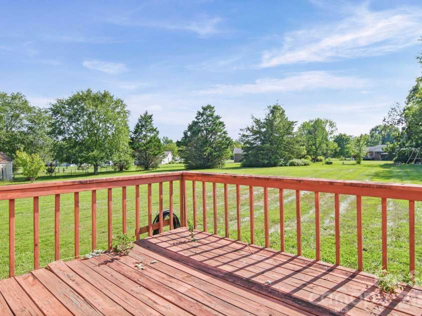 4207 Deerfield Drive, Monroe, NC 28112.  MLS# CAR4421140, YatesRealty ID 48557. 