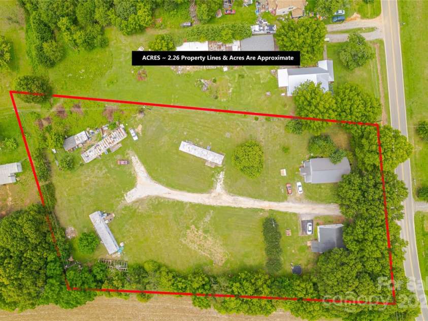 116 & 118 Webb Road, Shelby, NC 28152.  MLS# CAR4224629, YatesRealty ID 4856. 