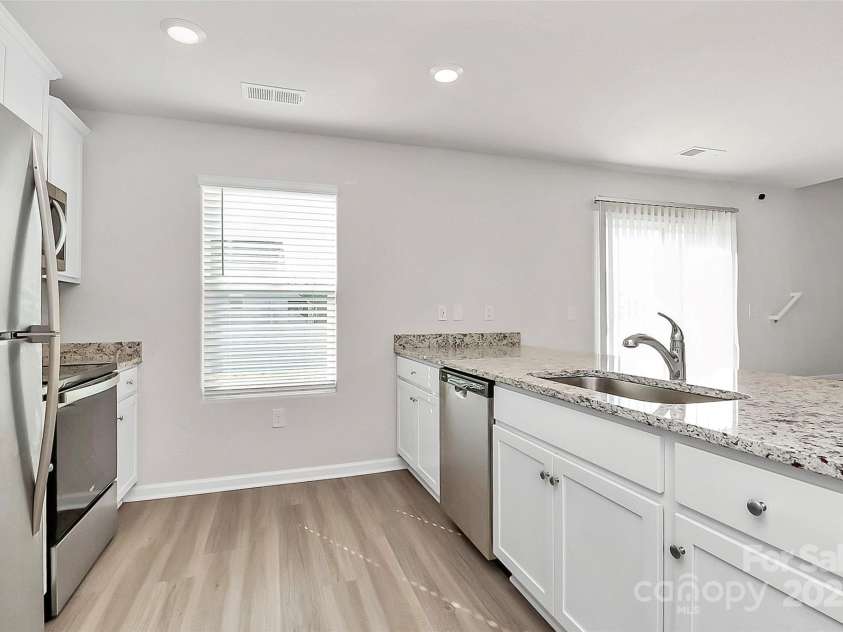 508 Hawley Street, Charlotte, NC 28214.  MLS# CAR4233328, YatesRealty ID 4856. 