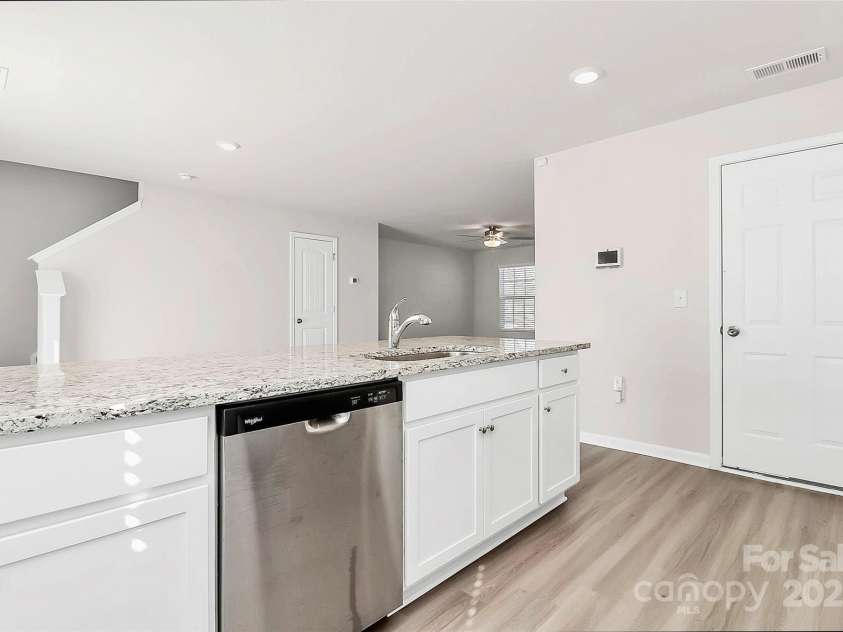 508 Hawley Street, Charlotte, NC 28214.  MLS# CAR4233328, YatesRealty ID 4856. 