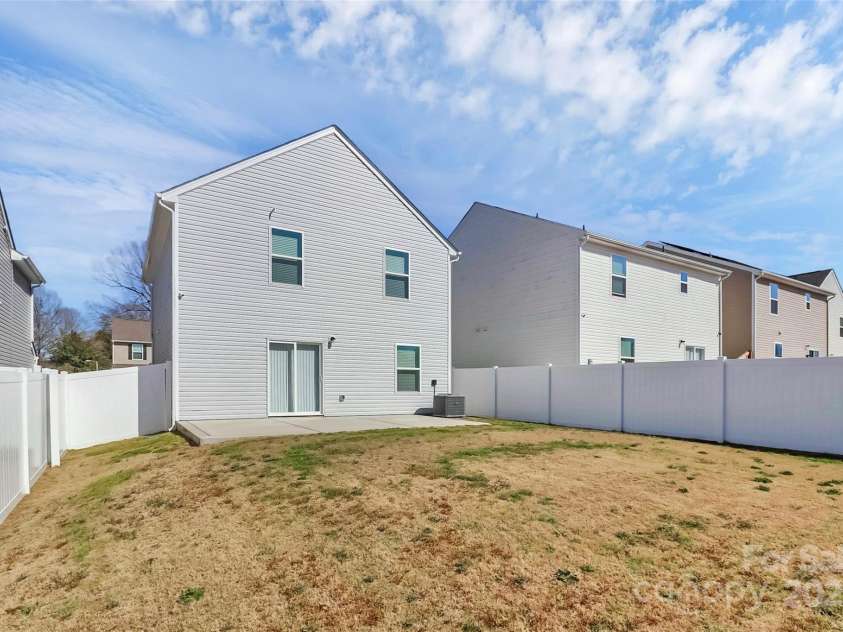 508 Hawley Street, Charlotte, NC 28214.  MLS# CAR4233328, YatesRealty ID 4856. 