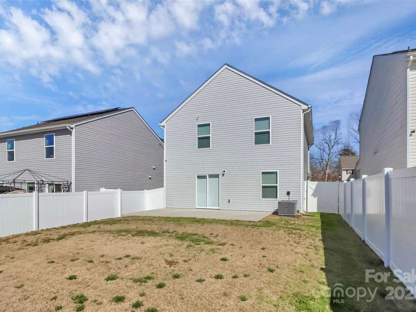 508 Hawley Street, Charlotte, NC 28214.  MLS# CAR4233328, YatesRealty ID 4856. 