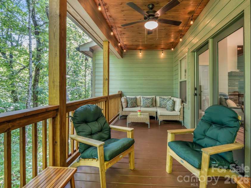 365 Utsonati Lane, Brevard, NC 28712.  MLS# CAR4421033, YatesRealty ID 48562. 