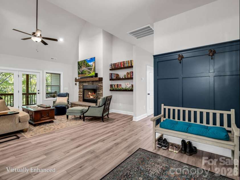 365 Utsonati Lane, Brevard, NC 28712.  MLS# CAR4421033, YatesRealty ID 48562. 