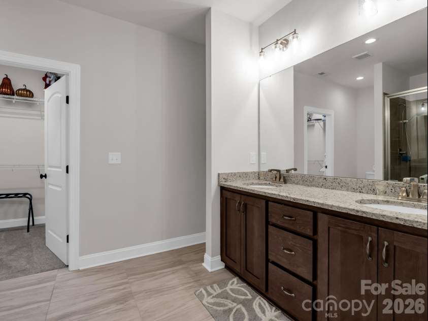 365 Utsonati Lane, Brevard, NC 28712.  MLS# CAR4421033, YatesRealty ID 48562. 