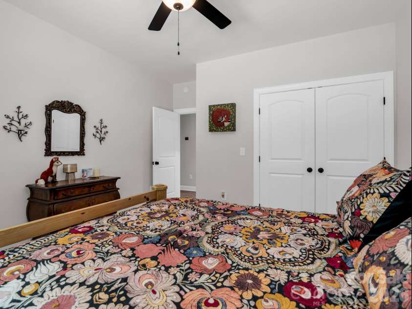 365 Utsonati Lane, Brevard, NC 28712.  MLS# CAR4421033, YatesRealty ID 48562. 