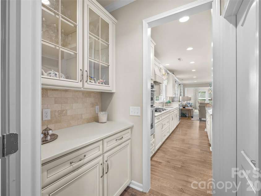 738 Peach Valley Lane, Fort Mill, SC 29715.  MLS# CAR4420430, YatesRealty ID 48565. 