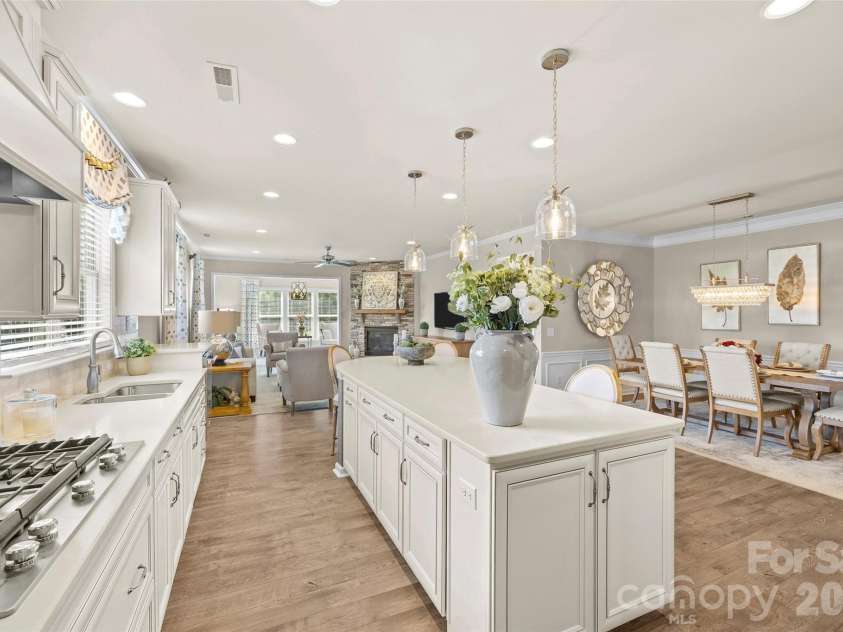 738 Peach Valley Lane, Fort Mill, SC 29715.  MLS# CAR4420430, YatesRealty ID 48565. 