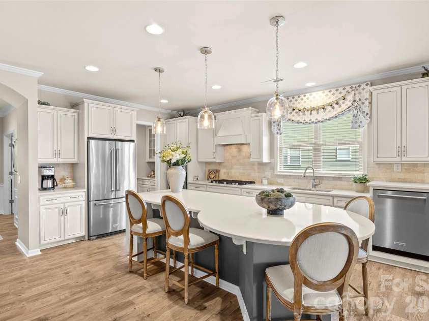 738 Peach Valley Lane, Fort Mill, SC 29715.  MLS# CAR4420430, YatesRealty ID 48565. 