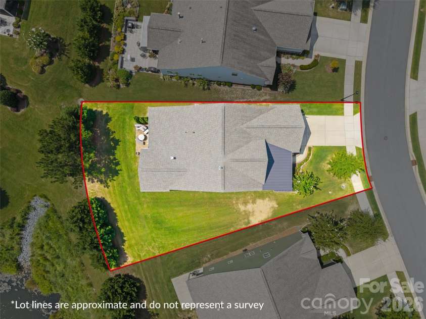 738 Peach Valley Lane, Fort Mill, SC 29715.  MLS# CAR4420430, YatesRealty ID 48565. 