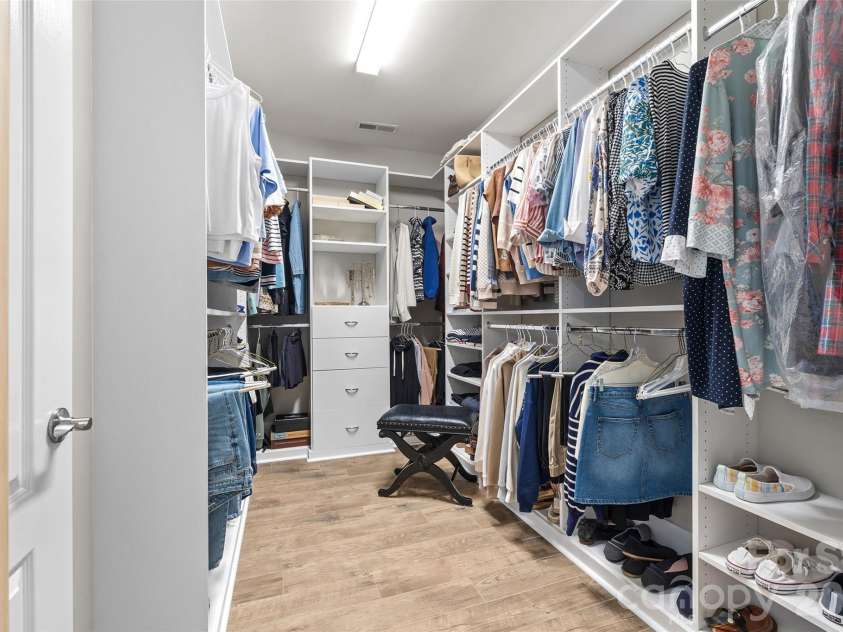 738 Peach Valley Lane, Fort Mill, SC 29715.  MLS# CAR4420430, YatesRealty ID 48565. Custom Walk-in Closet