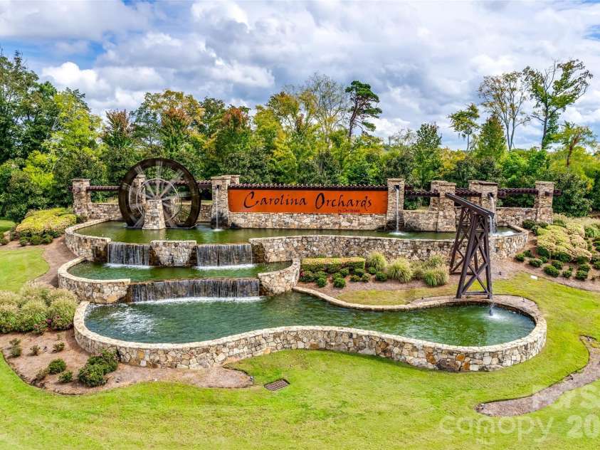 738 Peach Valley Lane, Fort Mill, SC 29715.  MLS# CAR4420430, YatesRealty ID 48565. Featured Entrance