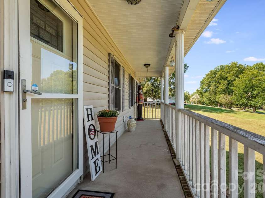 3020 Vernell Lane, Shelby, NC 28150.  MLS# CAR4420785, YatesRealty ID 48566. 