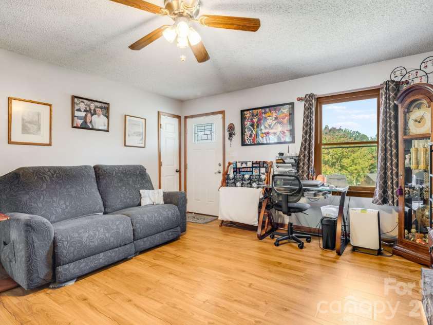 3020 Vernell Lane, Shelby, NC 28150.  MLS# CAR4420785, YatesRealty ID 48566. 