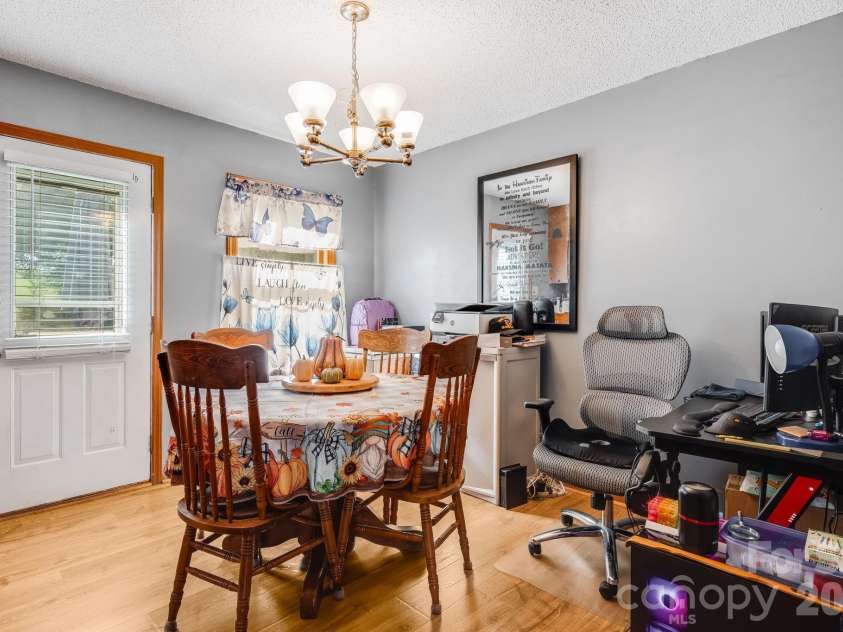 3020 Vernell Lane, Shelby, NC 28150.  MLS# CAR4420785, YatesRealty ID 48566. 