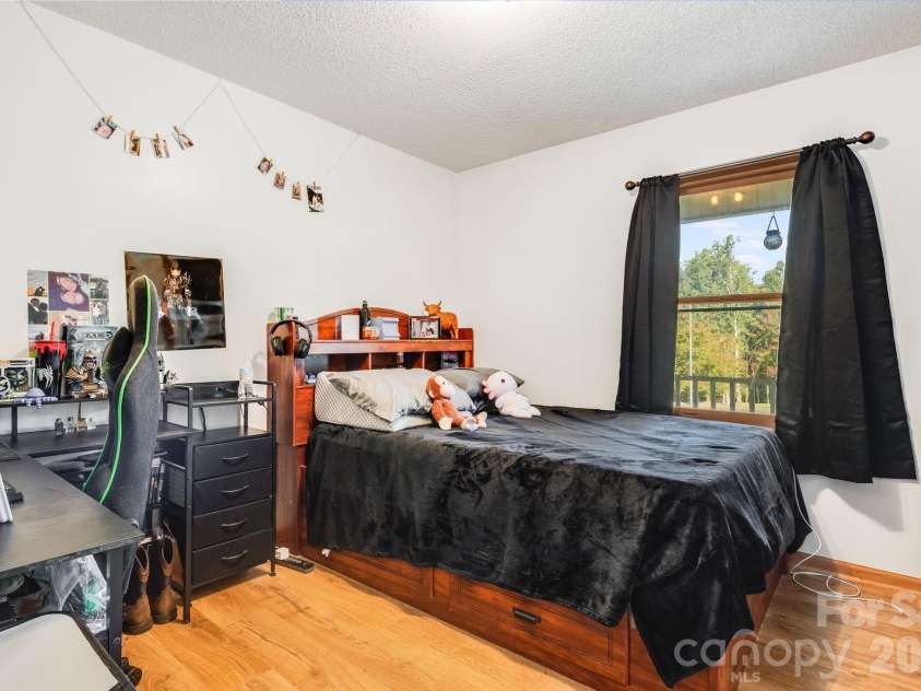 3020 Vernell Lane, Shelby, NC 28150.  MLS# CAR4420785, YatesRealty ID 48566. 