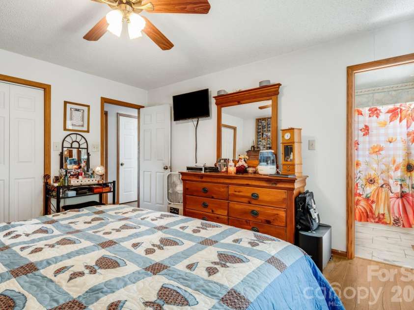 3020 Vernell Lane, Shelby, NC 28150.  MLS# CAR4420785, YatesRealty ID 48566. 
