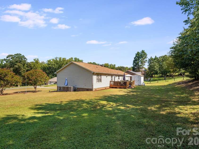 3020 Vernell Lane, Shelby, NC 28150.  MLS# CAR4420785, YatesRealty ID 48566. 